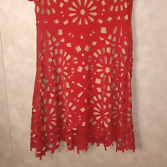 Womens Garcia Red cut out overlay detail, with nude color underneath, size L - Picture 4 of 7